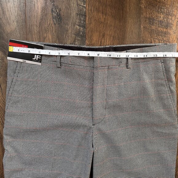 NWT J. Ferrar Men's Black and Gray Plaid Patterned Pants - Picture 5 of 7